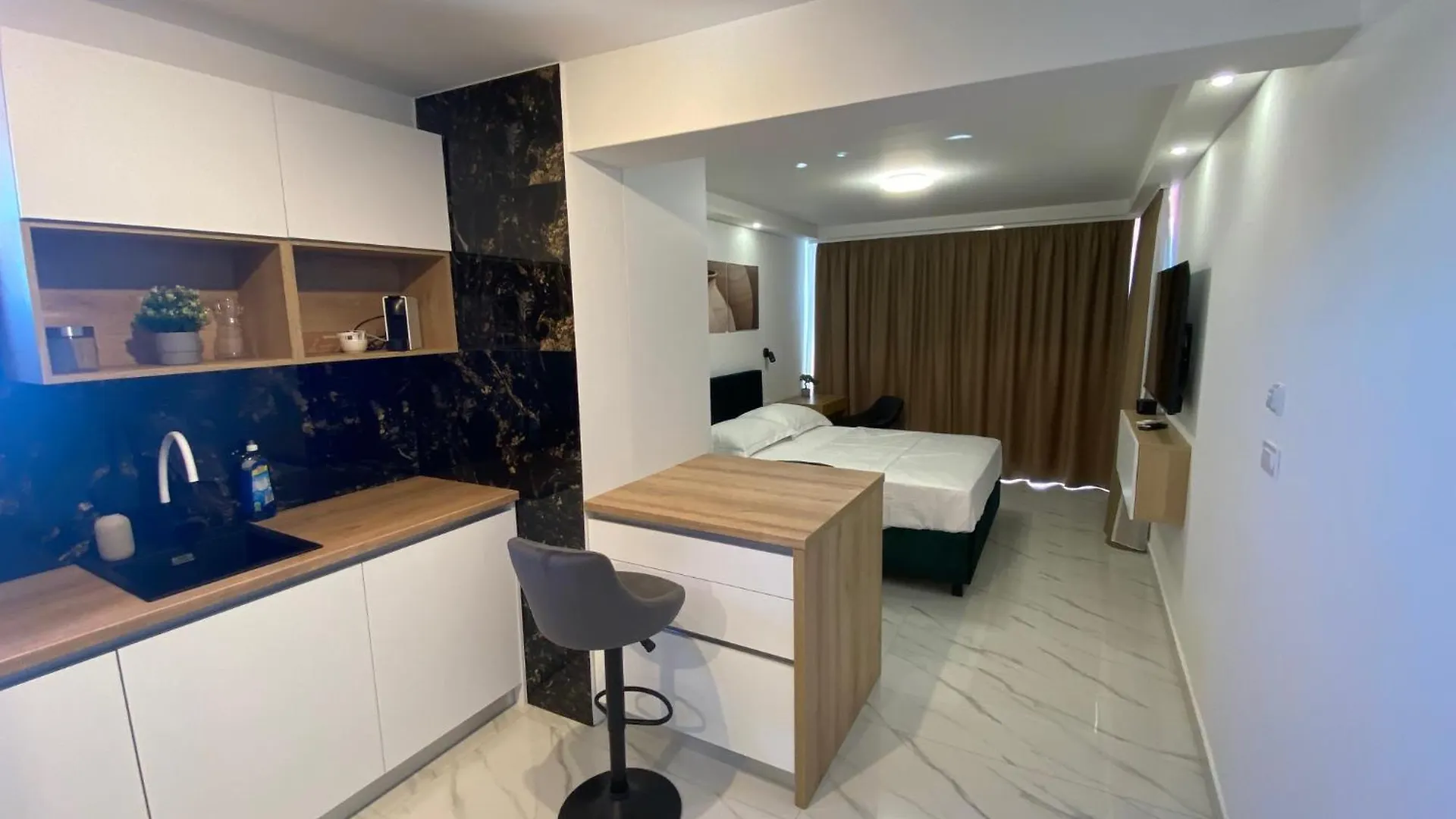 Guest House Ana Residence Zadar