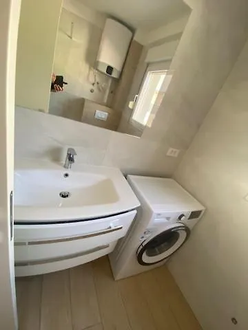 Guest House Ana Residence Задар